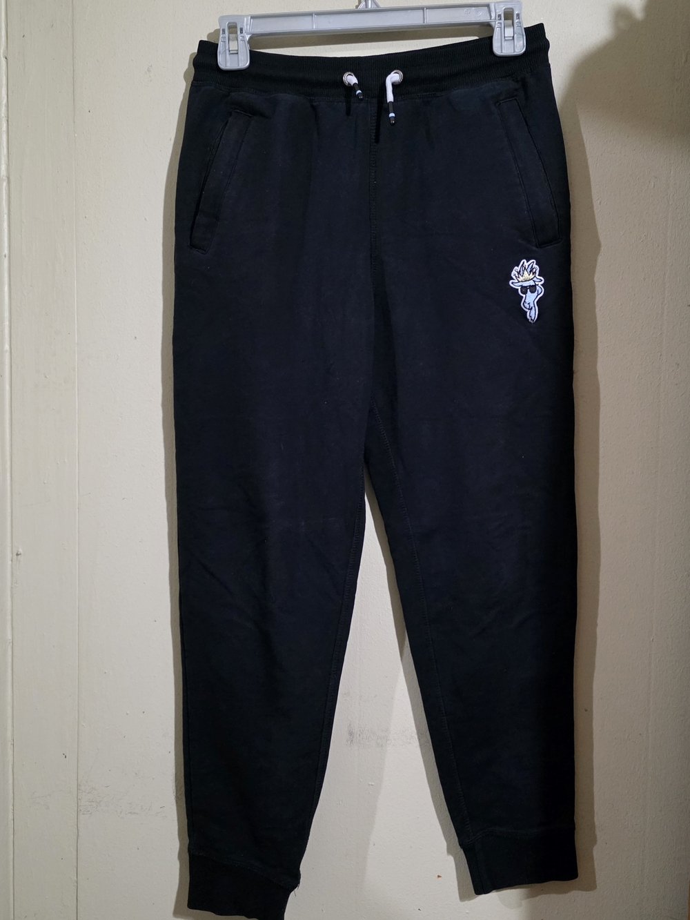 Kids Black Jogger Sweatpants with Embroidered Patch Used XL Juniors